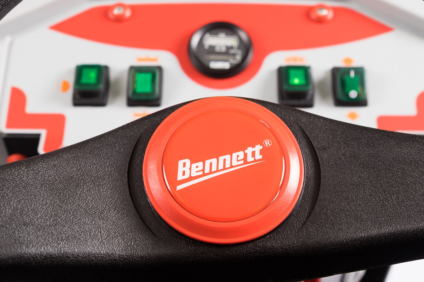 Bennett P150 — серия аккумуляторных машин фото 27