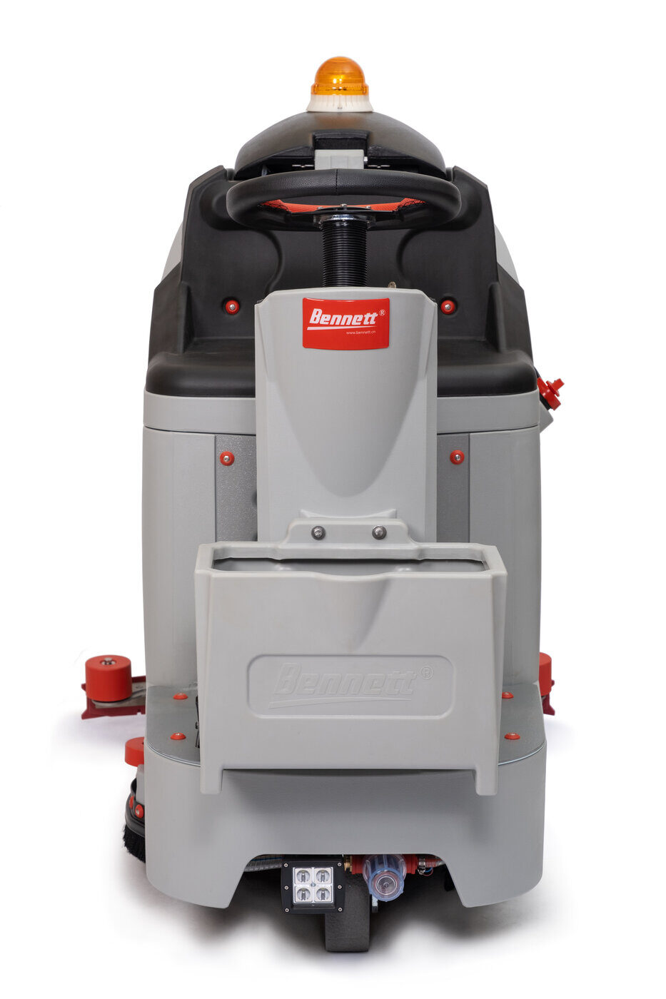 Bennett Ranger R510b Аккумуляторная поломоечная машина с местом для оператора